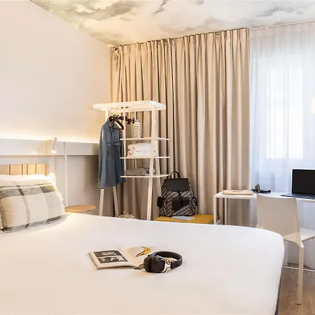 Ibis Maine Montparnasse Hotel 3*