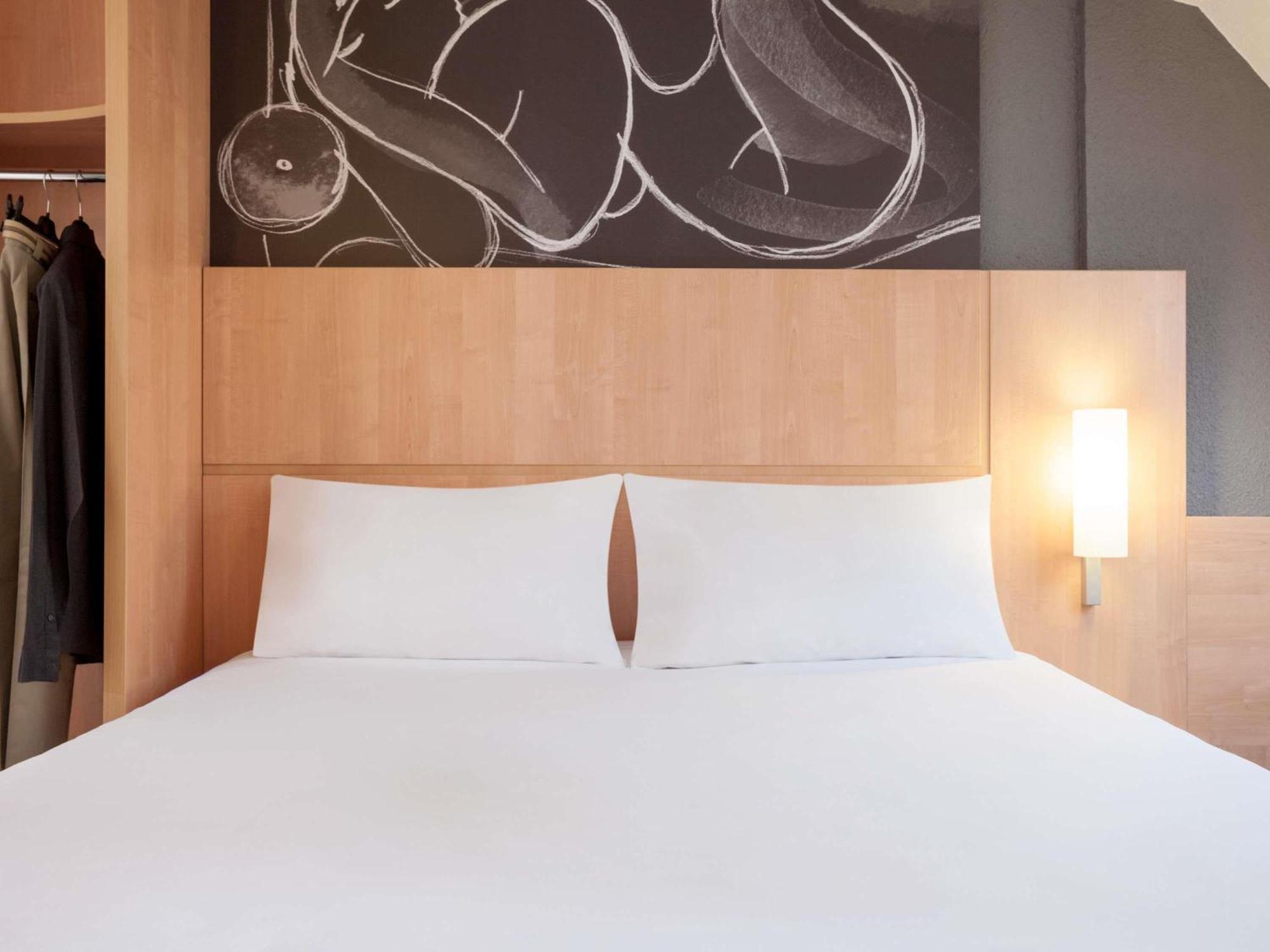 Ibis Maine Montparnasse 3* Parigi