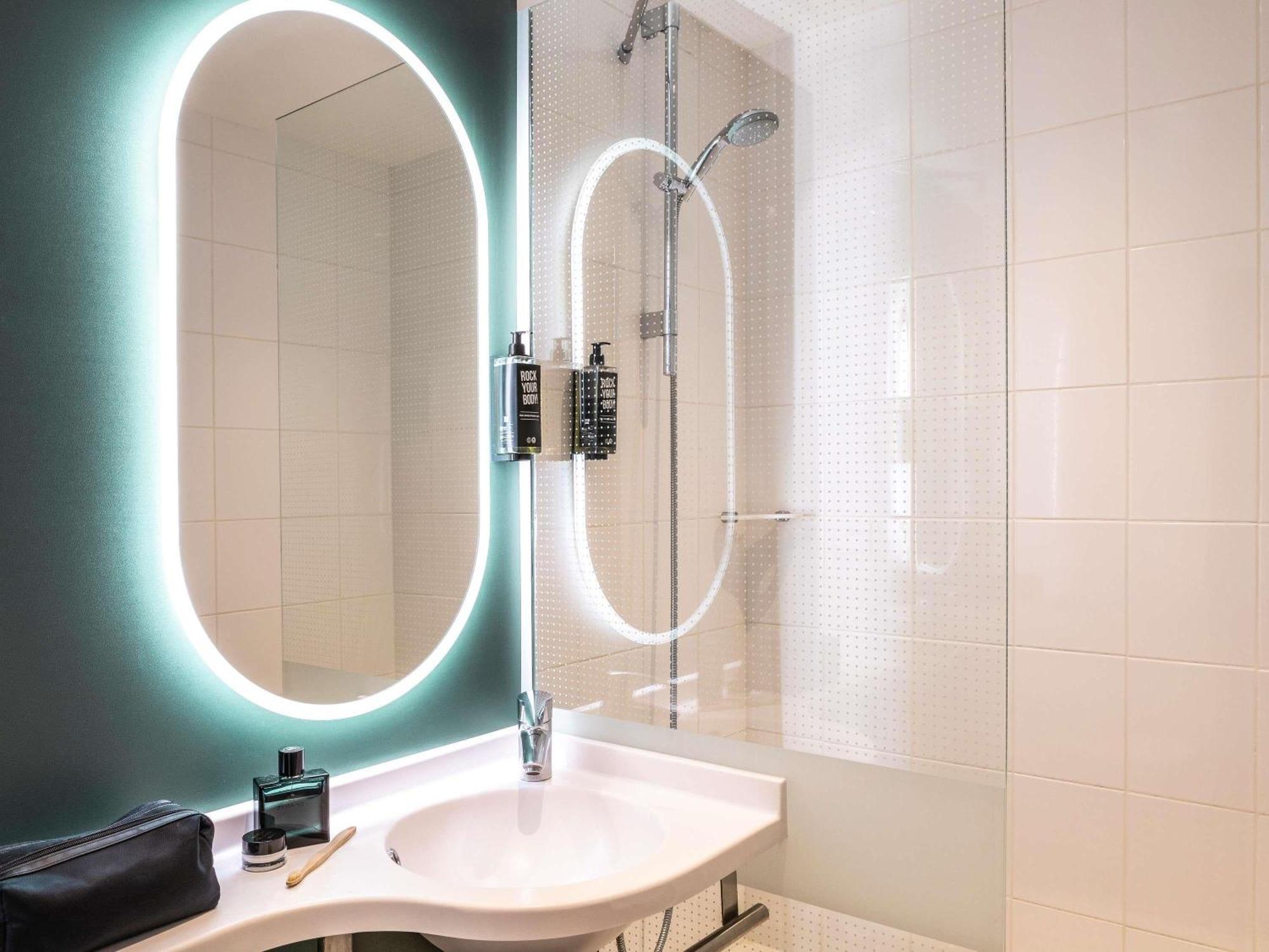 Ibis Maine Montparnasse Hotel Parigi