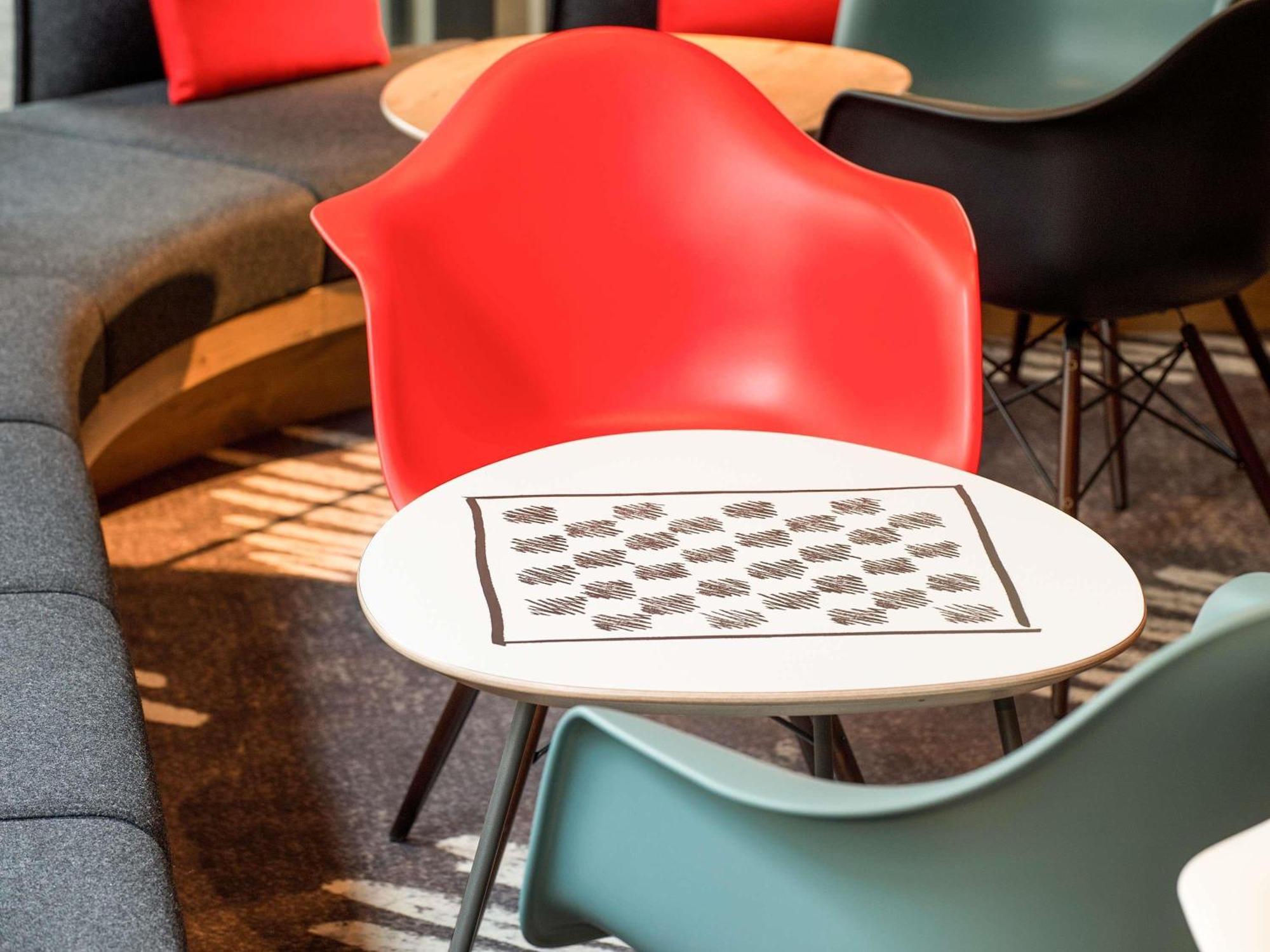 Hotel Ibis Maine Montparnasse